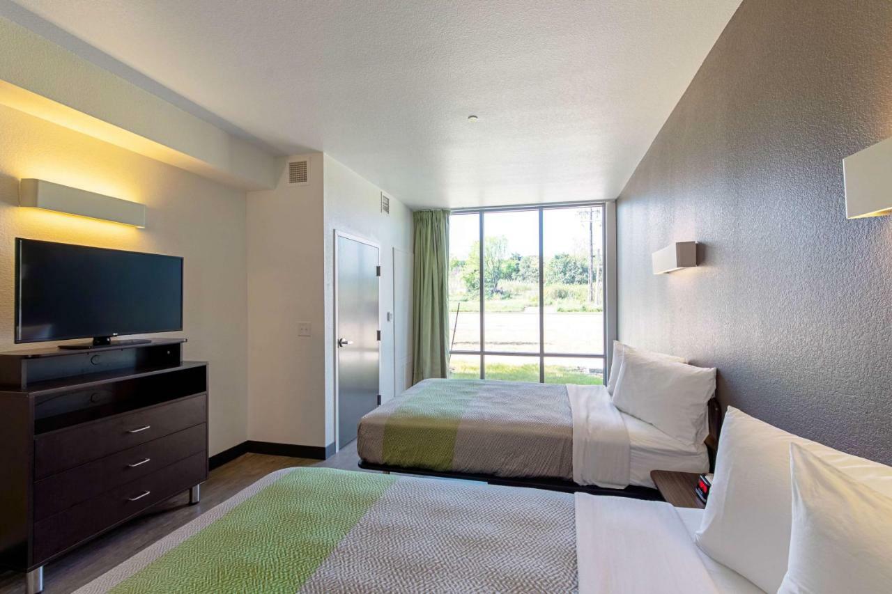 Studio 6 Austin Airport Bagian luar foto